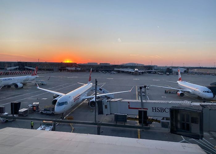 Heathrow Terminal 2 photo