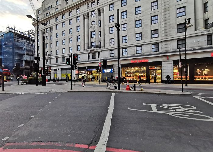 Marble Arch tube photo