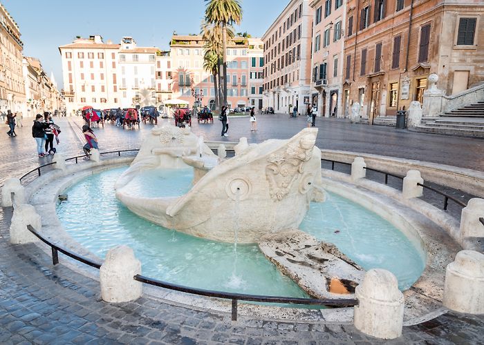 Piazza Barberini photo