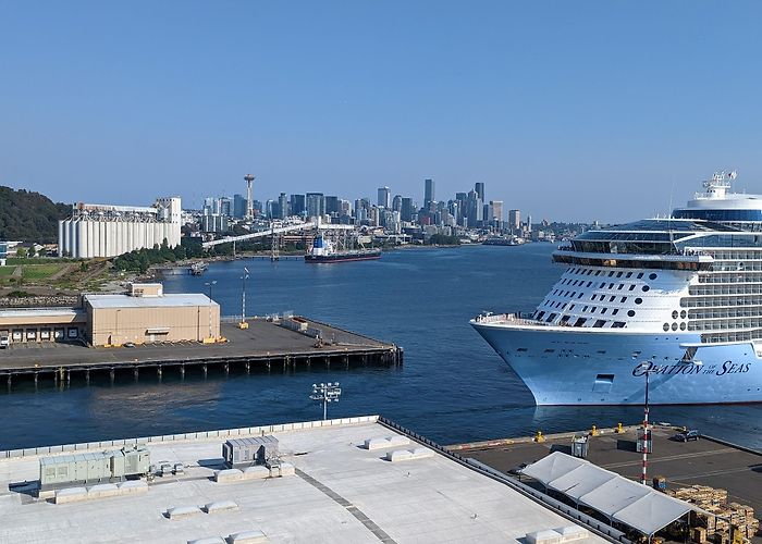 Smith Cove Cruise Terminal at Pier 91 photo