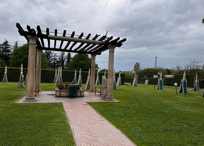 Terme dei Papi photo