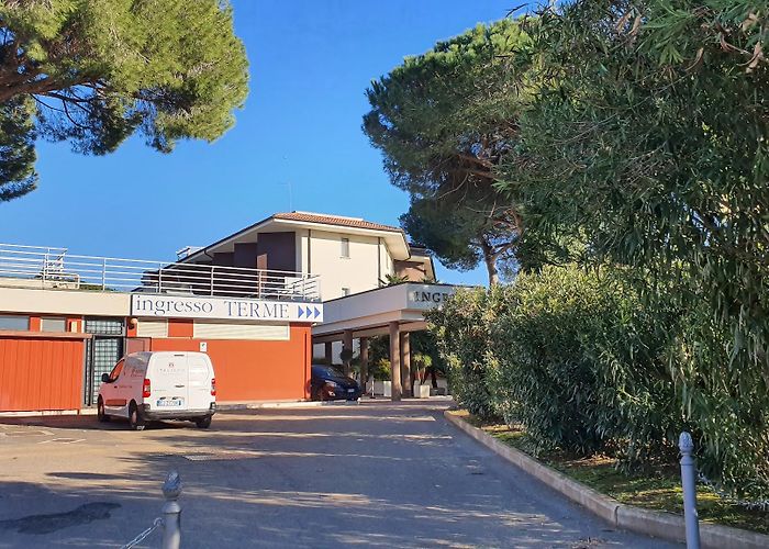 Terme dei Papi photo