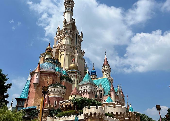 Hong Kong Disneyland photo