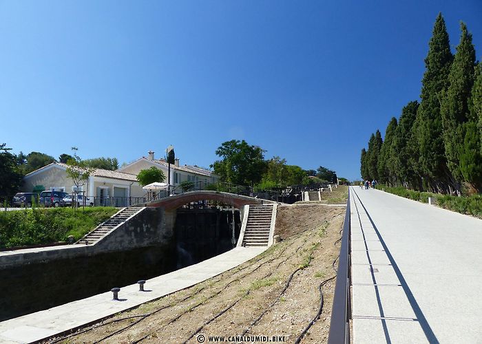Fonserannes Lock Canal Du Midi Bike | Neuf Ecluses de Fonserannes 9 Lock Canal Du ... photo