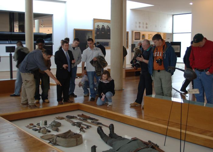 Historial de la Grande Guerre JAC Army ProDev Trip participants viewed exhibits at the Historial ... photo