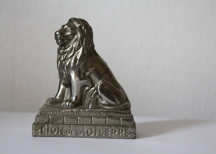 Lion de Belfort Gardien monument Statuette Lion De La Gileppe Metal Signed From Belgium Belgique ... photo