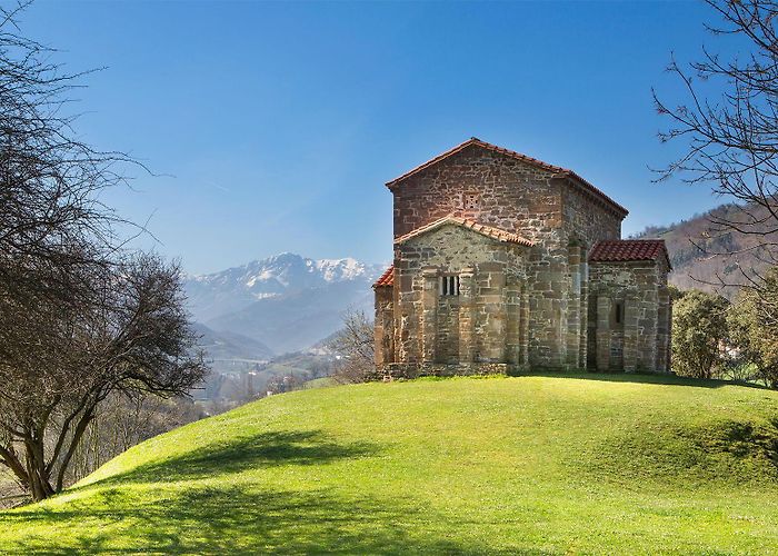 Parroquia de Santa Maria de Luanco Culture in Asturias: a walk through the past and traditions ... photo