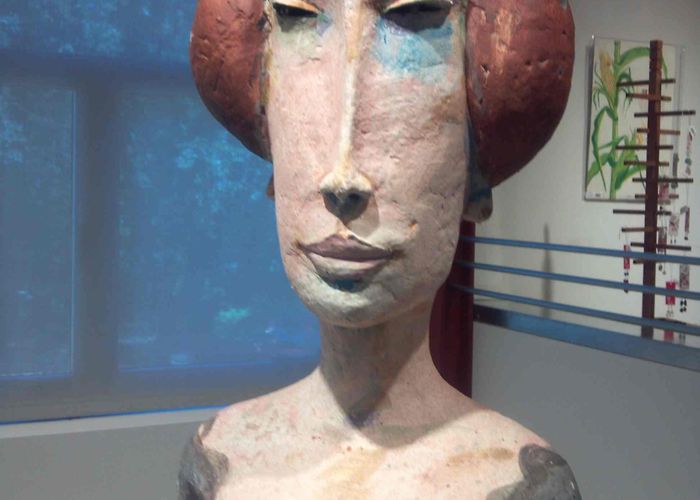 Art Gallery Van den Berge VandenBerge ceramic head 1992 | ARThound photo