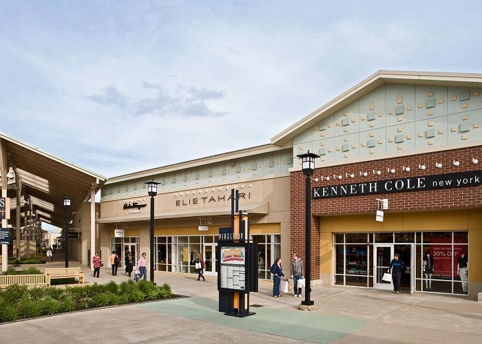 Chicago Premium Outlets Chicago Premium Outlets | Shopping in Suburbs, Chicago photo