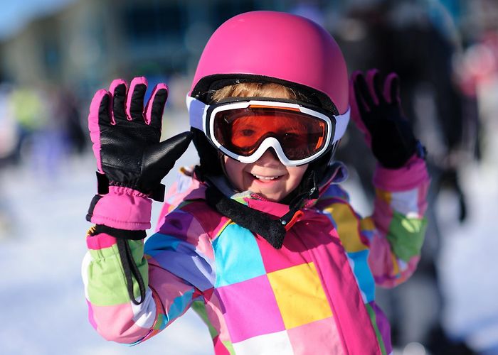 Schlossberg Ski Lift ▷ Kids Ski Lessons (8-15 y.) for Beginners from 40 € - Winterberg ... photo