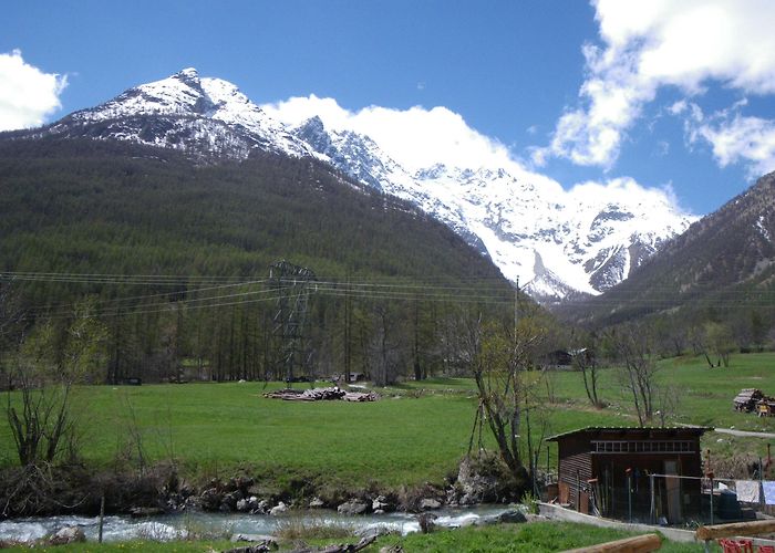 Serre Chevalier Monêtier Ski School Le Casset Vacation Rentals, Monetier-les-Bains: house rentals ... photo