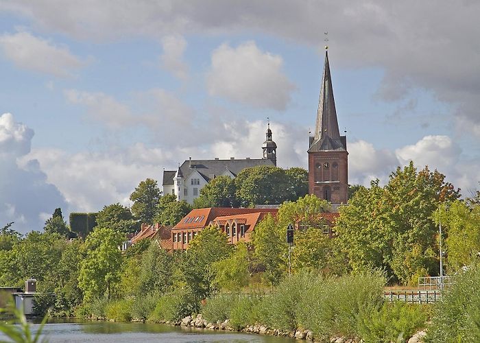 Ihlsee Thrifty Spain Car Rentals in Greater Ploen Lake - Expedia photo