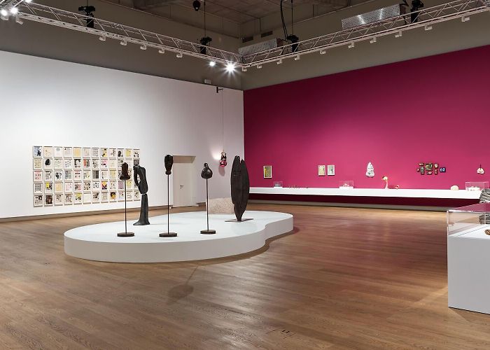 Cine Valle Real Anna Maria Maiolino - Hauser & Wirth photo