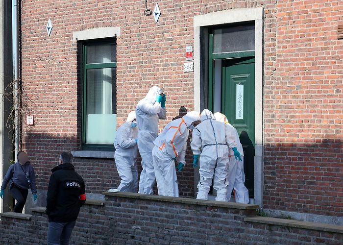 Lodelinsart Police officer and suspect killed in shooting during Charleroi ... photo