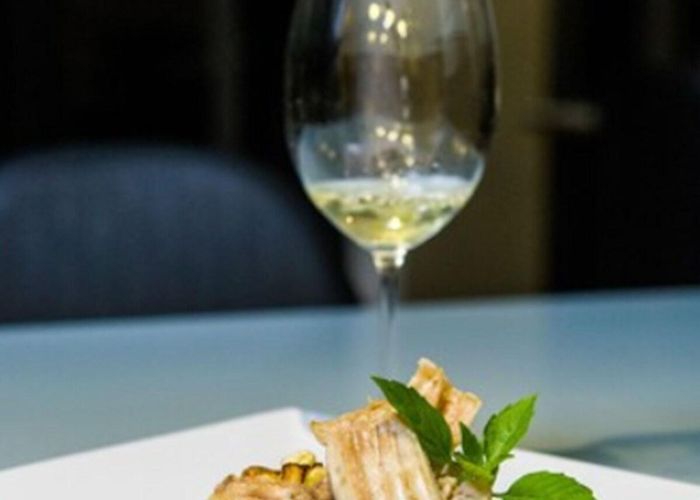 Joaquim Macedo Footbridge Nobile Suites Gran Lumni - Rio Branco Reviews, Deals & Photos 2024 ... photo