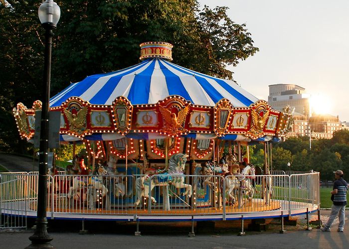 Boston Common Frog Pond Carousel – The Boston Common Frog Pond photo