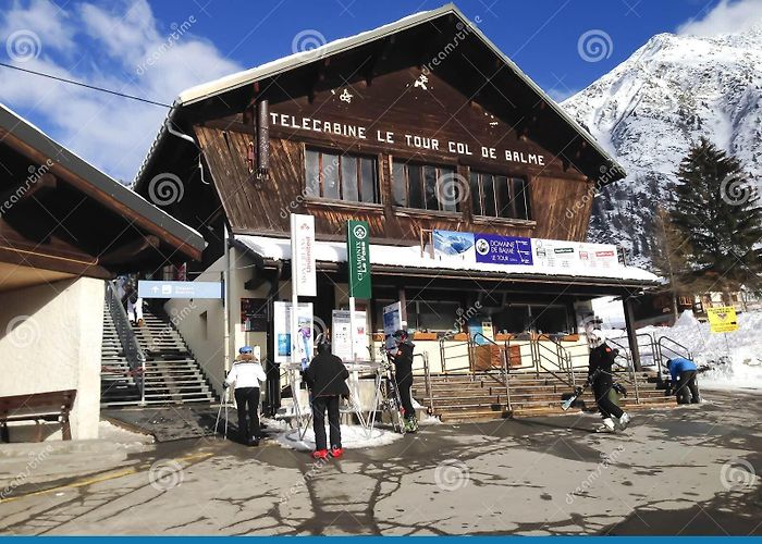 Col de Balme Ski Lift Telecabine Le Tour Col De Balme Ski Station Editorial Stock Image ... photo