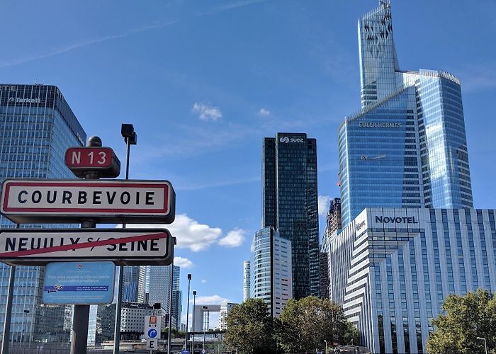 Courbevoie photo