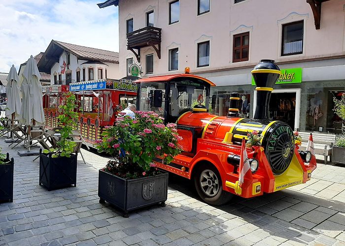 Sankt Johann in Tirol photo