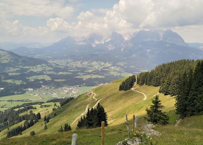 Sankt Johann in Tirol photo