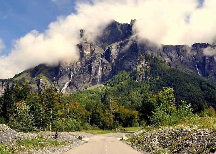 Sixt-Fer-a-Cheval photo