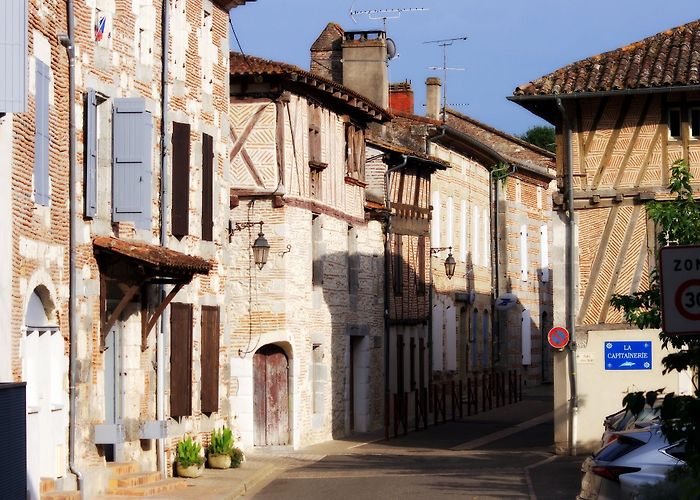 Castelmoron-sur-Lot photo