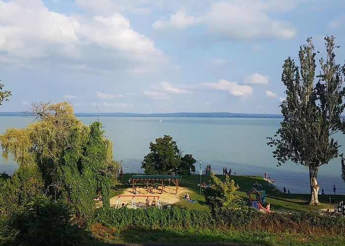 Balatonszepezd photo