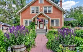 Robins Nest Bed & Breakfast Коуди Exterior photo