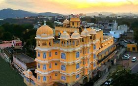 Bloom Boutique L A Heritage Property At Lake Pichola Удайпур Exterior photo