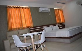 Hotel Fortune Suites Бангалор Exterior photo