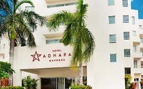 Adhara Express Hotel Канкун Exterior photo