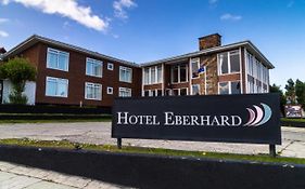 Hotel Capitan Eberhard Пуерто Наталес Exterior photo