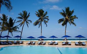 Jacaranda Indian Ocean Beach Resort Диани Бийч Exterior photo