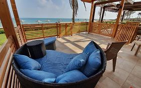 Breathtaking Luxury & Spacious Family 2-Bed 1St Row Seaview At Stella Seaview Sokhna Villa Айн Сохна Exterior photo