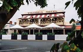 Victoria Hotel Страталбин Exterior photo