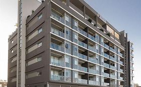 Honeysuckle Executive Apartments Нюкасъл Exterior photo