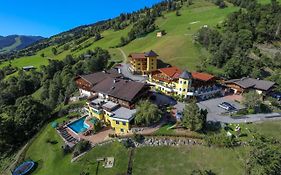 Hotel Eggerhof Заалбах-Хинтерглем Exterior photo