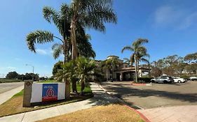 Studio 6 Carlsbad Ca Hotel Exterior photo