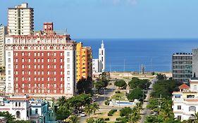 Roc Presidente Hotel Хавана Exterior photo