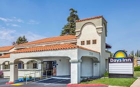 Days Inn By Wyndham Banning Casino/Outlet Mall Exterior photo