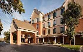 Best Western Plus Kalamazoo Suites Exterior photo