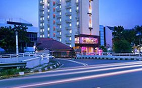 Favehotel Tanah Abang - Cideng Джакарта Exterior photo
