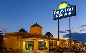 Days Inn & Suites By Wyndham Виксбърг Exterior photo