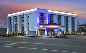 Holiday Inn Express & Suites Cincinnati Riverfront, An Ihg Hotel Ковингтън Exterior photo