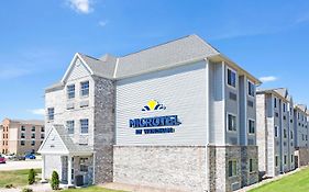 Microtel Inn & Suites Urbandale Exterior photo