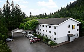 Super 8 By Wyndham Juneau Motel Exterior photo