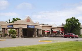 Travelodge By Wyndham Cambridge - Waterloo Exterior photo