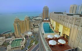 The Curve Hotel Доха Exterior photo