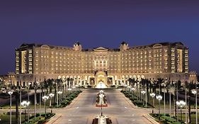 The Ritz-Carlton, Рияд Exterior photo
