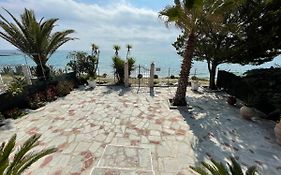 Holiday Home Sea Front Loutra Elevtheron Exterior photo